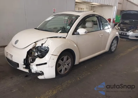 2007 Volkswagen New Beetle 2.5 from USA, damaged, VIN 3VWSW31C17M509813